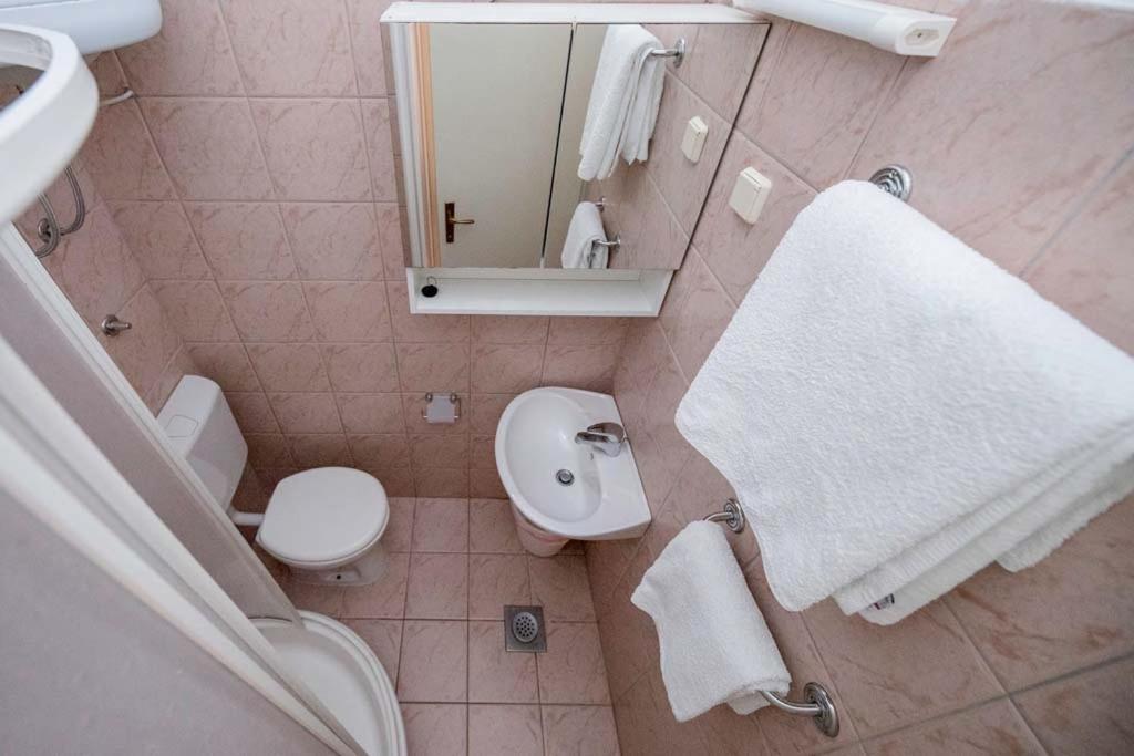 Guesthouse Sime Колан Екстериор снимка
