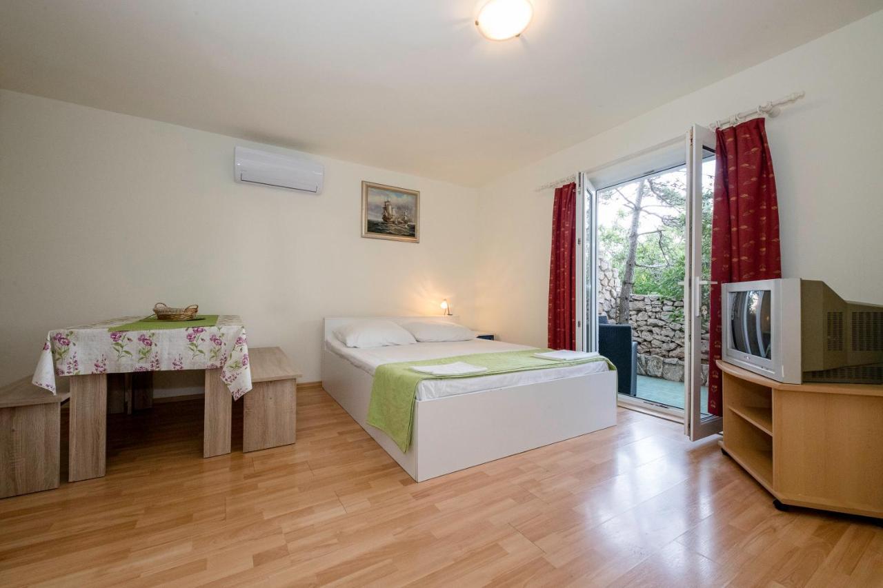 Guesthouse Sime Колан Екстериор снимка