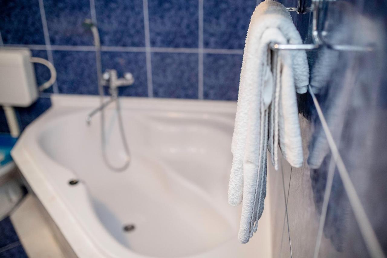 Guesthouse Sime Колан Екстериор снимка