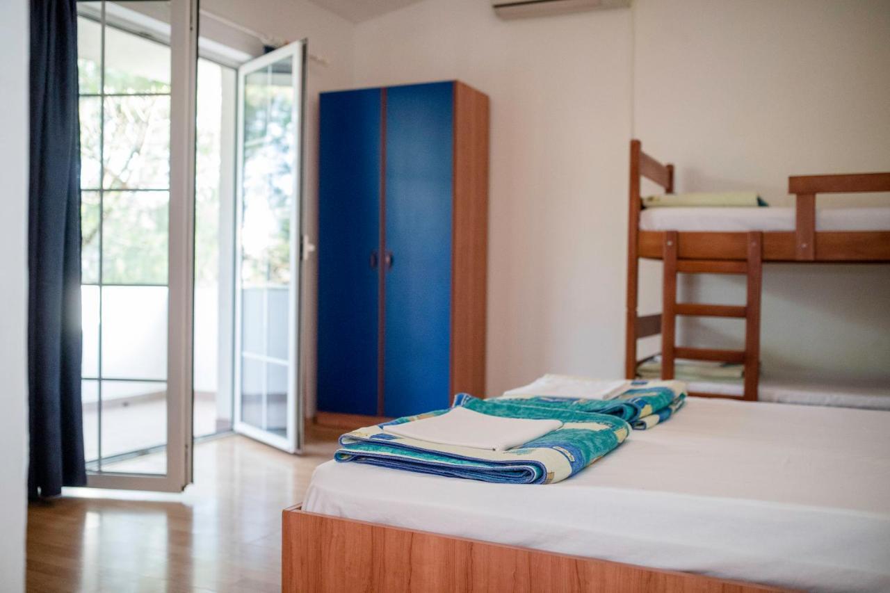 Guesthouse Sime Колан Екстериор снимка