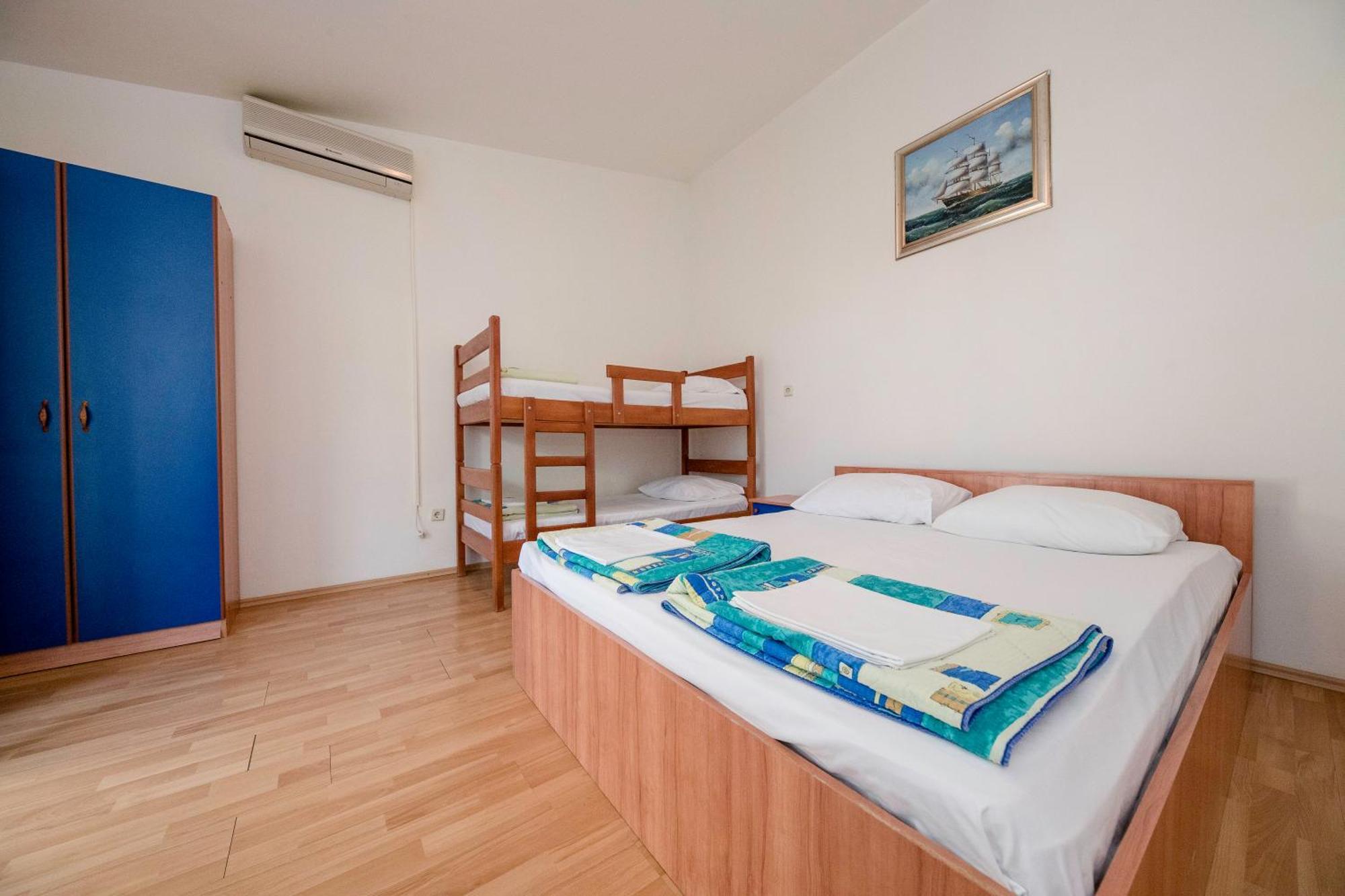 Guesthouse Sime Колан Екстериор снимка