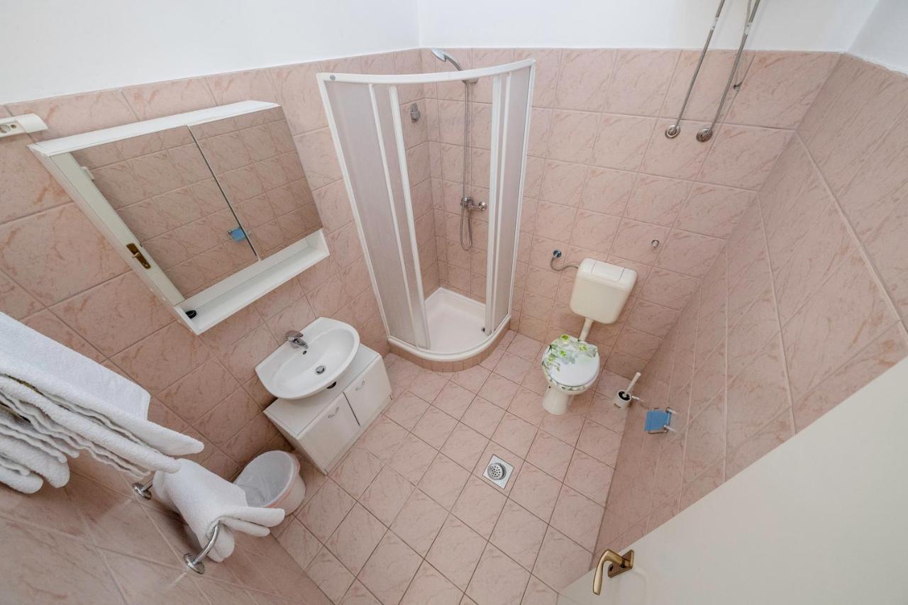 Guesthouse Sime Колан Екстериор снимка